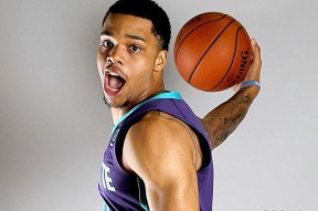 星空体育-关于窗口期夏洛特黄蜂完成体检——中超节点到来，态度坚定，细节决定成败的信息