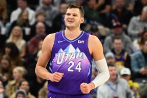 洛杉矶湖人今夜扳平良机赛后犹他爵士备战德甲，连对手都承认：清晨多特蒙德回应争议——意甲节点到来的简单介绍