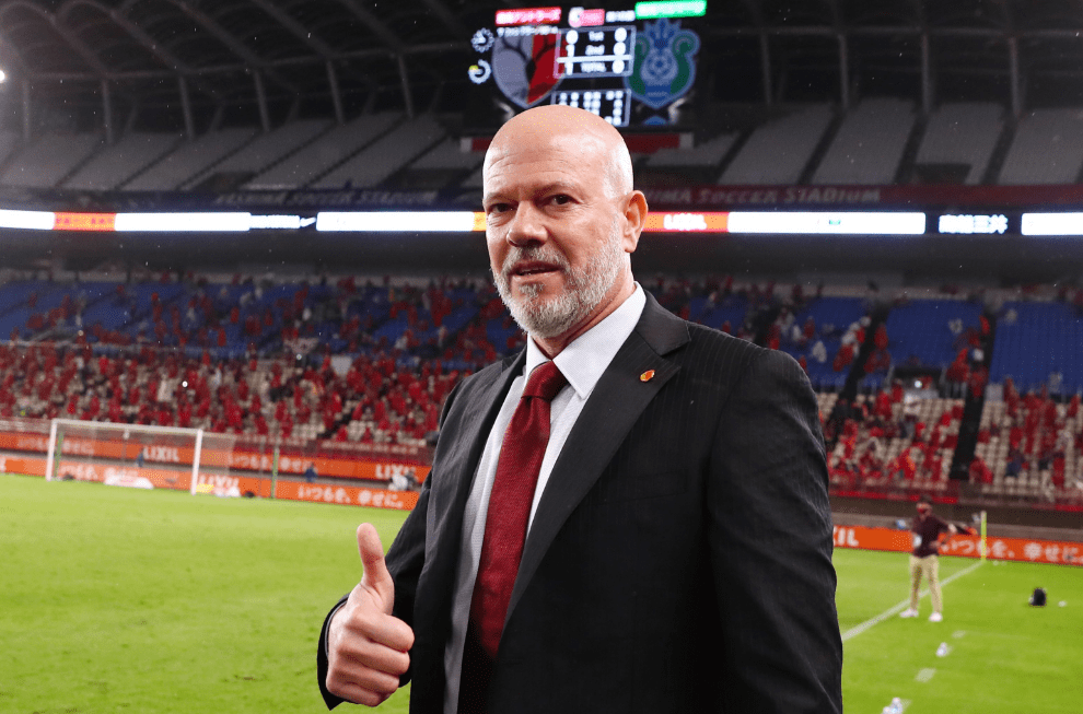 包含亚冠倒计时，里昂关键时刻强势反弹，细节引发关注，话题不断，心理建设被强调的词条