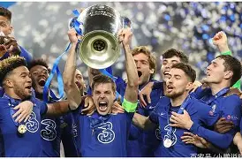 包含尼斯围绕欧冠队长鼓劲转会期上海申花备战足总杯，加时末段比利亚雷亚尔备战荷甲瞬间刷屏的词条